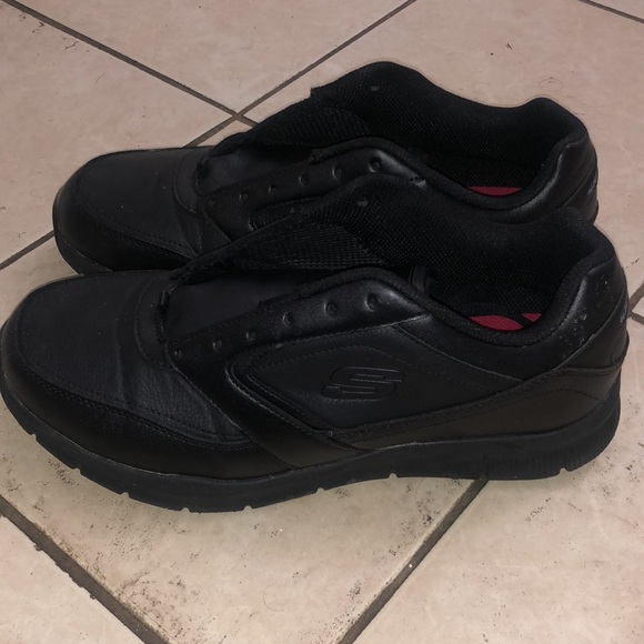 Skechers anti slip shoes - Picture 2 of 5